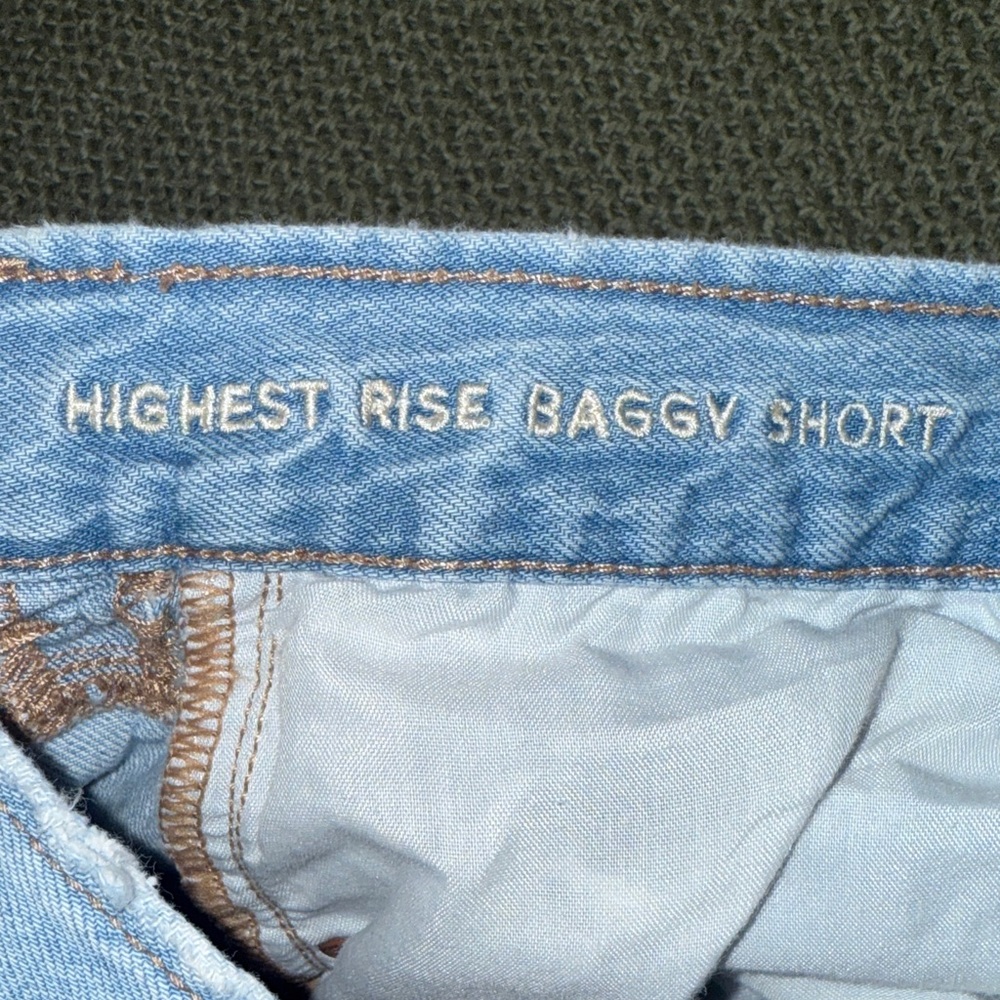 American Eagle Outfitters Women's Faded Blue Jean Shorts - Picture 4 of 4